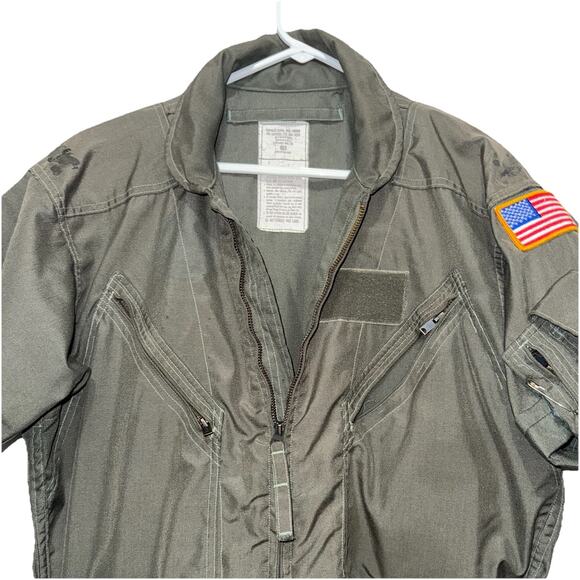 Vintage 70s USAF MIL-C-83141A Short Altered Flight Suit Coveralls Military 44R - Picture 3 of 16